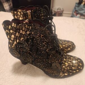 Elegant Black and Gold Women's Ankle Boots